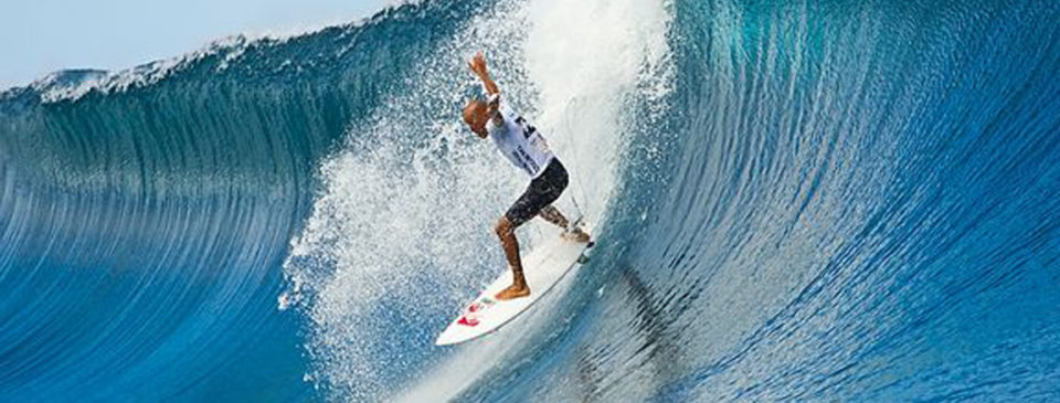 kelly-slater-2011-Billabong-Pro-Tahiti