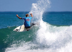 Image surfingusachamps.jpg