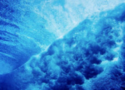 Image underwaterwave.jpg