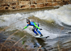 Image bobrriversurfing.jpg