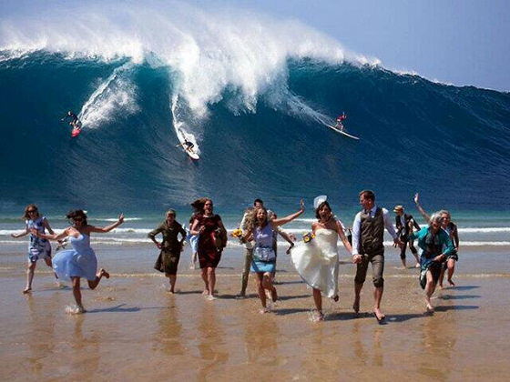 Image photoshopsurfing.jpg