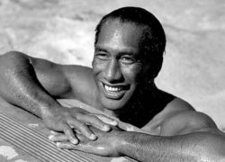 Image dukekahanamoku2.jpg