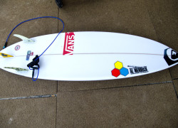 Image sponsoredsurfboard.jpg