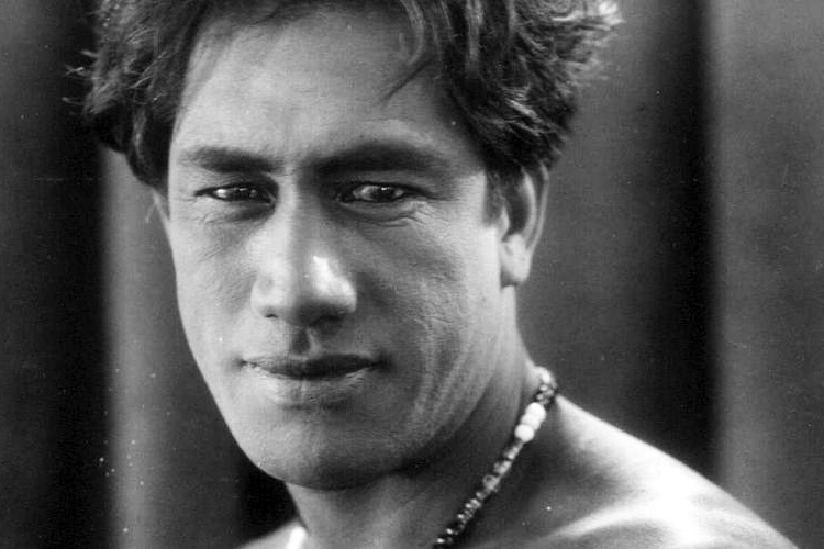 Image dukekahanamoku8.jpg