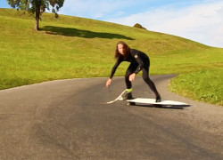 Image skatesurfboard.jpg