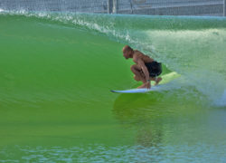 Image kellyslatersurfpool3.jpg