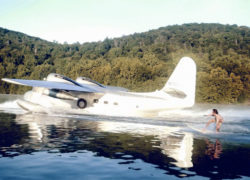 Image flyingboatsurfer.jpg