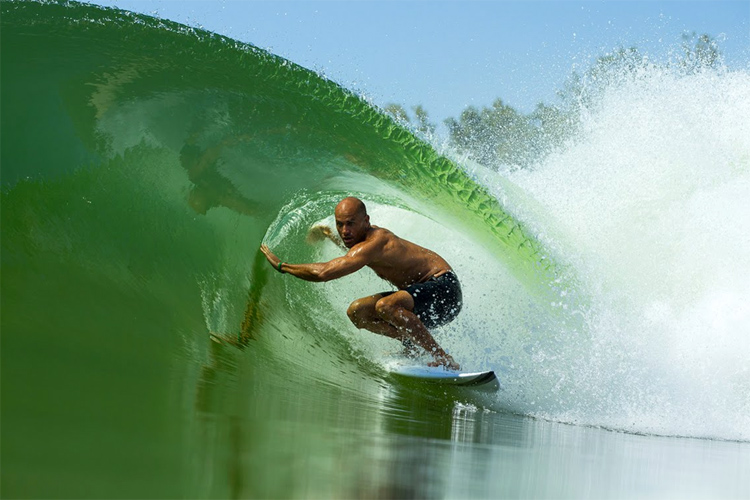 Image surfranchkellyslater.jpg