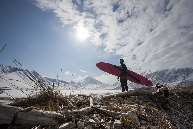 Image surfingkamchatka.jpg