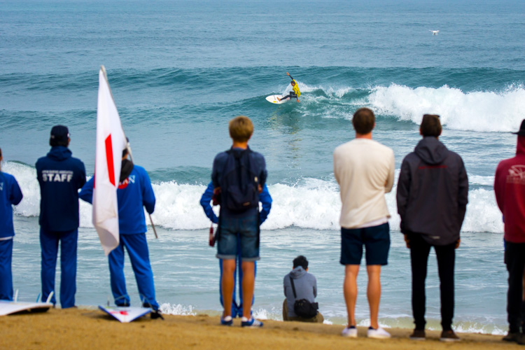 Image japanesesurfer.jpg