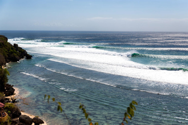 Image uluwatu.jpg