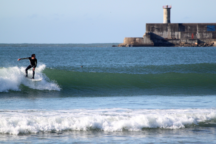 Image surfermatosinhos.jpg