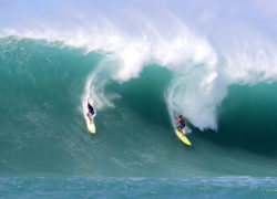 Image surfing-waimea-bay.jpg