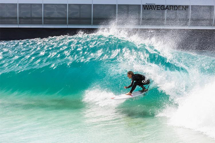 Image wavegarden-surfer.jpg