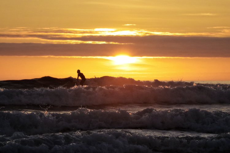 Image surfer-at-sunset.jpg